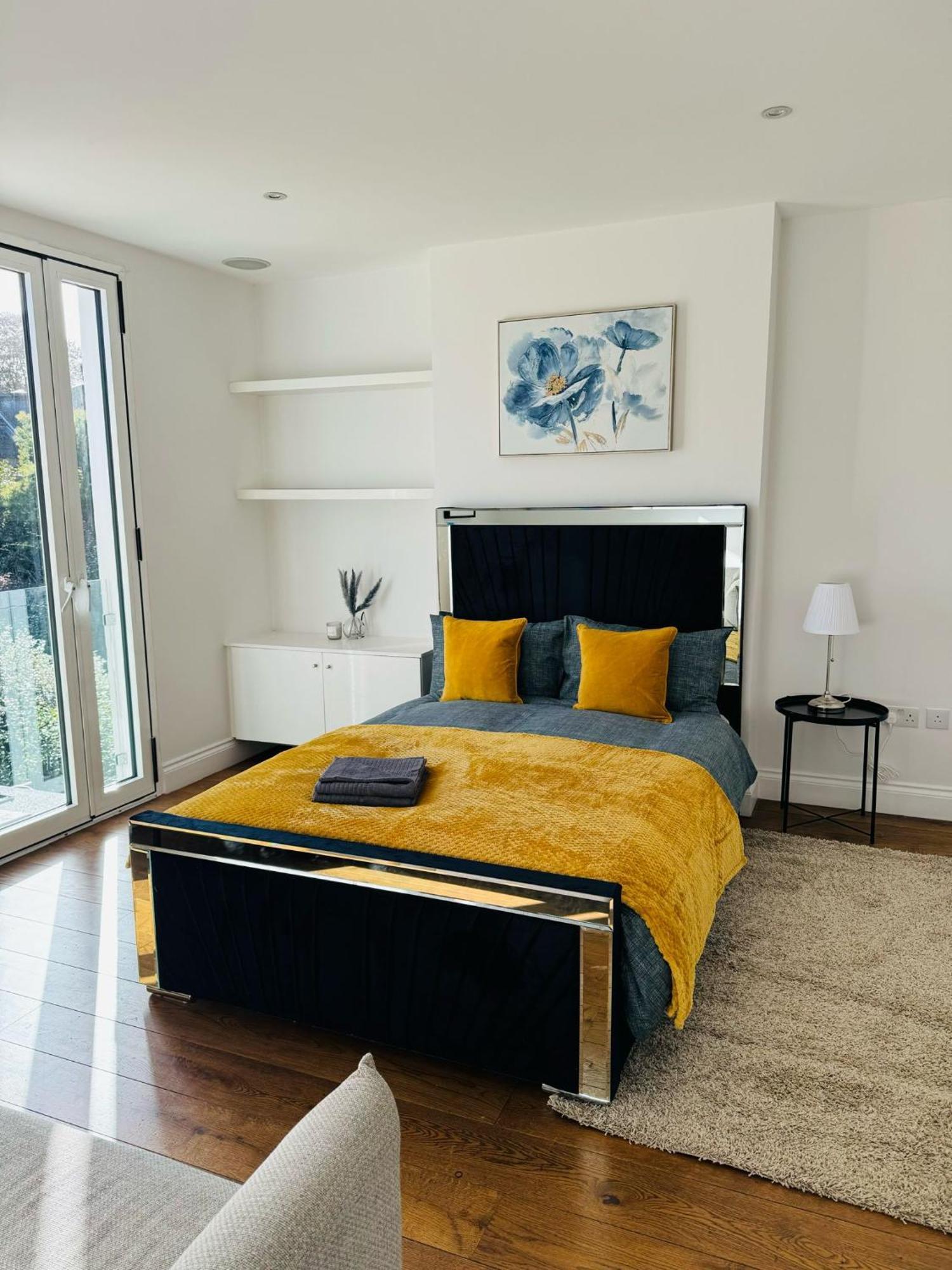 Stunning Flat In Chiswick Leilighet London Eksteriør bilde